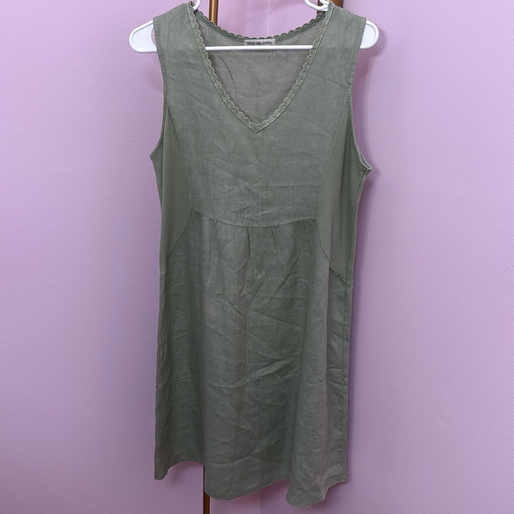 18. Terzo Millennio Sleeveless Linen Dress Army Green Beachy Coastal